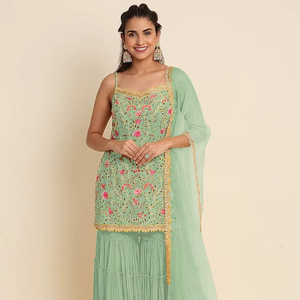 Red de mariposa Dupatta Shalwar Kameez Heavy Fox Georgette con rico trabajo de bordado Ropa india y pakistaní - Product Image 1