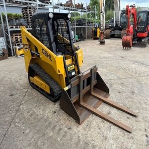Cargadora compacta de orugas usada Gehl RT105 amarilla, equipo usado en venta - Product Image 4