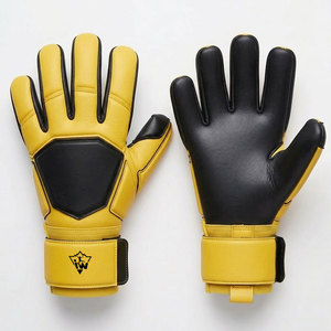 Soccer Goalkeeper Gloves Durable <b>Latex</b> Grip Comfortable Fit Ideal <b>For</b> Outdoor Football Practice And Match Performance - Product Image 1