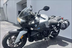 Motocyclette Cruiser B-M-W K1200R à vendre - Product Image 4