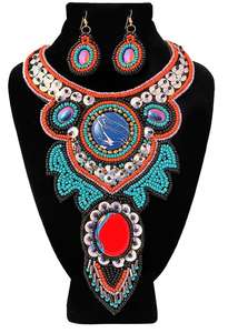 Collier de perles de verre multicolore fait à la main Design tendance avec broderie colorée Style de jolie fille Boucles d'oreilles de mode les plus récentes - Product Image 4