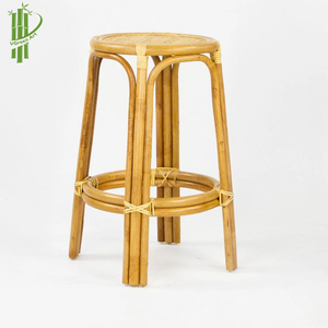 Chaise en rotin haut de gamme en bambou à motif artisanal - Product Image 5