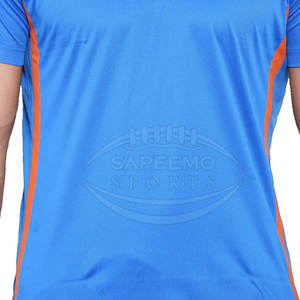 T-shirt de course pour homme conçu pour la respirabilité, la flexibilité et une utilisation quotidienne active, t-shirt de course durable pour homme - Product Image 4