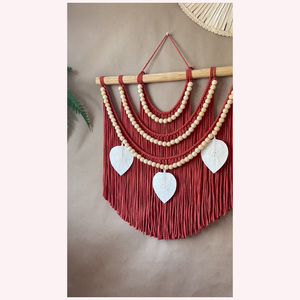 Tapiz de pared de hilo de lujo bohemio, arte minimalista hecho a mano en elegante gris y blanco para interiores de hogar de moda - Product Image 1