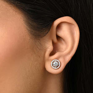 Achetez des boucles d'oreilles en argent sterling 925 de qualité supérieure pour femmes et filles, boucles d'oreilles à clous en or 14 carats et saphir en forme de goutte d'eau - Product Image 4