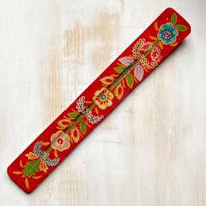 Quemador de Incienso Indio de Madera Maciza Duradero de Alta Calidad para Meditación Religiosa, Aromaterapia y Uso en Spa - Product Image 5