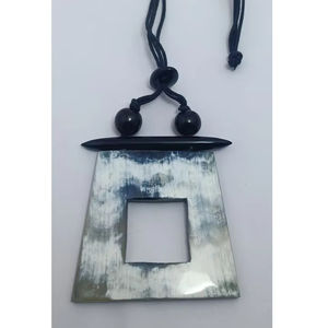 2025 cuerno de búfalo Natural de alta calidad clásico cristiano fiesta religiosa joyería de moda pulseras de cuentas blancas para mujeres - Product Image 1