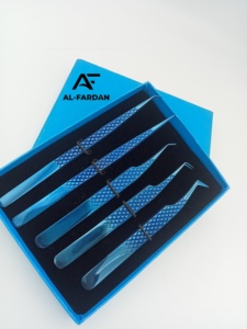 Pinzas de fibra puntiagudas de punta de diamante de color plasma azul, las más vendidas para extensión de pestañas, con 5 ángulos diferentes para aislamiento. - Product Image 4