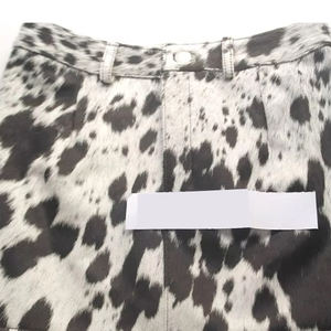 กางเกงขาสั้นหนังวัวผู้ชายสีพื้นแบบใหม่ ผลิตจากวัสดุคุณภาพสูง ราคาขายส่งถูก ทนทาน - Product Image 5