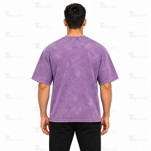 T-shirt homme oversize délavé à l'acide, violet, manches courtes, style streetwear, avec logo sur le devant. - Product Image 4
