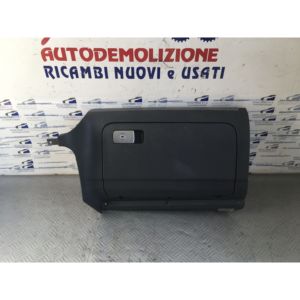 CASSETTO PORTA OGGETTI VOLKSWAGEN Golf 5 Berlina 1K1857101M71N (03>08) - Product Image 1