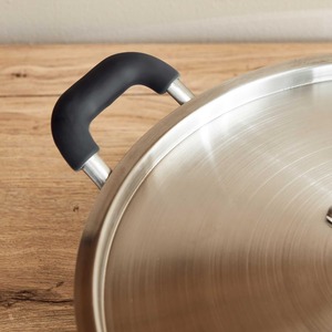 หม้อต้มสแตนเลสพร้อมฝาปิดหม้อสแตนเลสสตีลพรีเมียม | หม้อทำอาหารในครัวแบบงานหนัก | ผู้ผลิตเครื่องครัวสำหรับใช้ในโรงแรมและที่บ้าน - Product Image 3