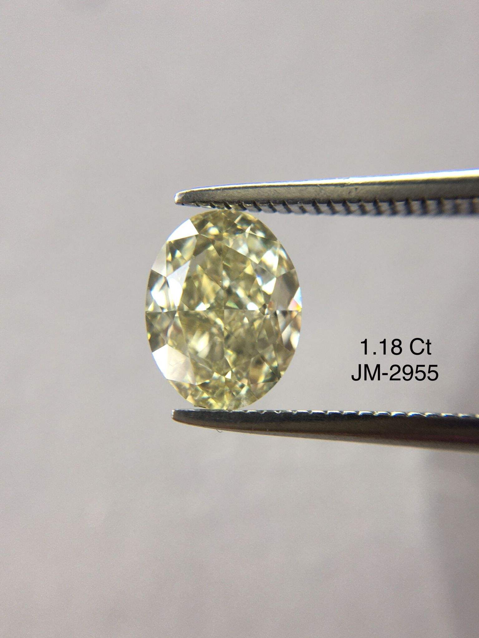 สีเหลือง