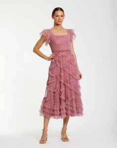 Robe longue unie en crêpe à col rond, ornée de perles brodées et de perles de rocaille, silhouette trapèze, taille naturelle discrète, soutien-gorge intégré - Product Image 1