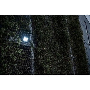 ไฟสปอร์ตไลท์ LED BRENNENSTUHL 150W 17500lm IP65 รุ่น JARO 20060 สำหรับใช้งานภายนอกอาคาร - Product Image 3