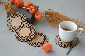 Posavasos de nogal Jodhpuri Inc Posavasos de madera redondos para bebidas tulipán Hecho a mano Art Deco Accesorios de decoración de mesa - Product Image 6