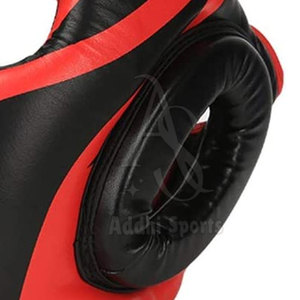 หมวกกันกระแทกหนังน้ำหนักเบาสำหรับชกมวยแบบ OEM พร้อมที่ป้องกันหูและแก้ม กันน้ำ ใช้ได้ทั้งชายและหญิง สำหรับการฝึกซ้อม - Product Image 6