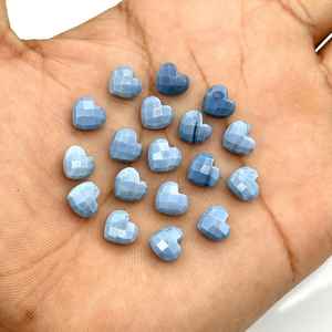 Perles de pierres précieuses en opale bleue facettées en forme de cœur 8 MM en vrac - Product Image 5