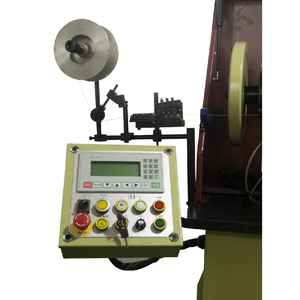 Máquina de cadena <span class=keywords><strong>Spiga</strong></span> con sistema de soldadura láser de fibra Soldador de cadena láser QCW con refrigeración por aire para máquina de cadena de cuerda - Product Image 2