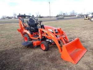 Tracteur diesel sub-compact Kubota BX2680 haut de gamme 25,5 CV 4RM HST |   Aménagement paysager polyvalent, agriculture - Product Image 3