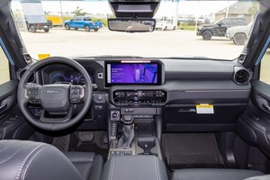 Toyota Landcruiser toyotaprado 2.4T HYBRID SUV ขับเคลื่อนทุกล้อแบบพาโนรามาซันรูฟประสิทธิภาพถนนสูงซ้ายสุดหรู - Product Image 6