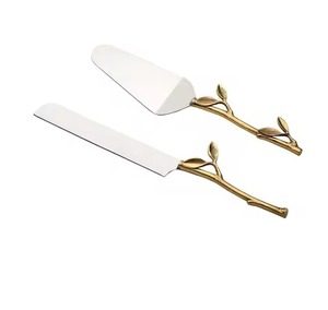 Ensemble en acier inoxydable et couteau à gâteau et serveur avec mat poli pour servir des gâteaux de haute qualité - Product Image 3