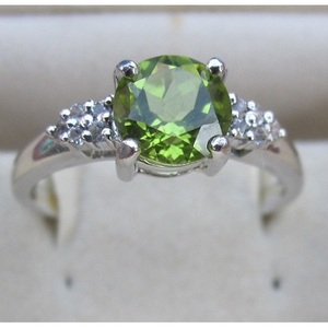Anillo de Oro de 18K Moderno y Bohemio con Incrustaciones de Gemas de Aleación, Topacio y Peridoto, Marca Privada Licenciada, Joyería Fina para Compromiso - Product Image 1