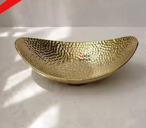 modern design oval shape <b>golden</b> finished hammered look metal serving platter for hotel restaurant and <b>bar</b> - Product Image 1