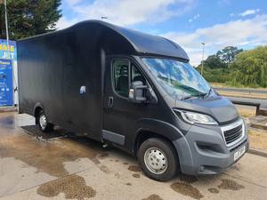 Le camion mobile de vente de rue de chariot de restauration rapide de remorque de nourriture peut être personnalisé - Product Image 4