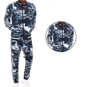 Solide confort Fit Training Wears pour hommes Logo personnalisé Haute qualité Premium Sweat Suit Respirant Adulte Top Design Survêtement - Product Image 5
