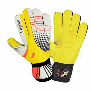 ถุงมือผู้รักษาประตูสไตล์ใหม่ล่าสุดพร้อมหนังป้องกันและน้ำยางสำหรับเล่นกีฬา - Product Image 3
