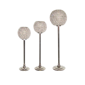 Bougeoir pilier en or avec globe en cristal pour décorations de table Bougeoir en T fait main en métal au design unique sur base - Product Image 4