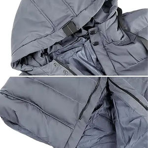 Veste matelassée personnalisée pour hommes Manteau d'hiver long à capuche Poches zippées High Street Style Plain Dyed Fabricant direct d'usine - Product Image 3