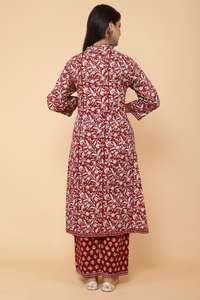 Último Diseño Exclusivo de Kurti Indio de Algodón Estampado Floral de 3 Piezas para Mujer, Manga Larga, para Uso Casual Indio - Product Image 3