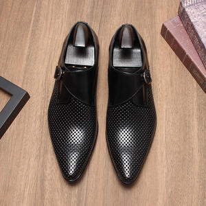 รองเท้าหนังผู้ชายทรงอ็อกซ์ฟอร์ด ดีไซน์คลาสสิคแบบผูกเชือก เหมาะสำหรับใส่ทำงาน ใส่ไปงานเลี้ยง หรือโอกาสทางการต่างๆ - Product Image 2