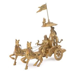 Estatua Antigua de Latón del Señor Krishna y Arjun en un Carro, Arjun Rath, Decoración Dorada para el Hogar, Estilo Moderno, Decorativa - Product Image 1