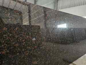 Losas de granito marrón tostado, granito oscuro pulido de alta calidad, cristales rojizos, encimeras de cocina modernas, villas de baño ranuradas - Product Image 2