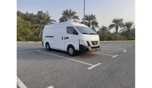 Autobús Nissan NV350 Usado Barato, 2022, R20, Asientos de Cuero, Aire Acondicionado, Tracción en las Cuatro Ruedas, Volante a la Izquierda, 3 Plazas, Euro 5, 100% en Perfecto Estado - Product Image 5