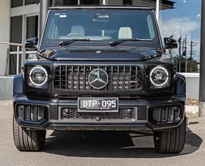 Mercedes-Benz Clase G G63 AMG 4.0L SUV 4WD 2026 / Volante a la Derecha - Product Image 1