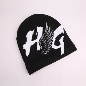 Fabricants de bonnets imprimés tricotés avec logo personnalisé Chapeau d'hiver en jacquard gothique Y2K sans manchette avec tête de mort - Product Image 1