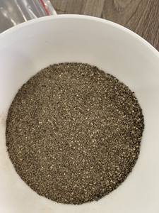 POUDRE DE POIVRE NOIR CRU SÉCHÉ ÉPICÉ DE HAUTE QUALITÉ AD SÉCHAGE À LA VAPEUR MAILLE STÉRILISÉE 32 ORIGINE VIETNAM MR THOMAS WA 84 789896886 - Product Image 2