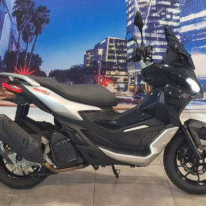 Motocyclette PIAGGIO 200 2025 - Product Image 1