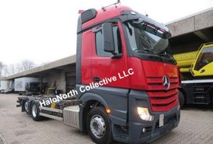 Cabeza Tractora Usada Mercedes Benz Actros 2542 6x2 Euro 6 2018 con Chasis Weichai, Volante a la Izquierda, Motor Diésel - Product Image 2