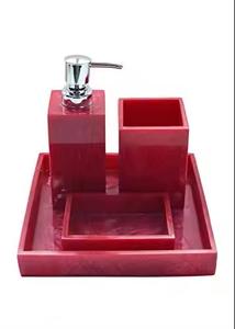 ชุดอุปกรณ์ในห้องน้ำทรงสี่เหลี่ยมหรูหราเป็นมิตรต่อสิ่งแวดล้อมทำจากเรซิ่นสี่ชิ้นพร้อมที่กดสบู่ที่วางแปรงสีฟันจานสบู่ - Product Image 3