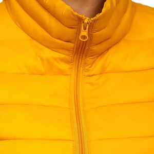 Meilleur prix Veste matelassée pour femmes personnalisée utilisation en gros à l'extérieur conception de camouflage rempli de coton de haute qualité - Product Image 4