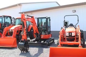 Excavatrice sur chenilles U35-4 modèle 2022, poids opérationnel de 3 tonnes, capacité de la benne de 0,2 m³, à vendre - Product Image 2