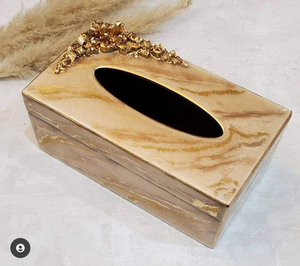 Boîte à mouchoirs élégante en résine florale Accessoire de vaisselle de salle à manger simplement conçu pour offrir des cadeaux par Tradebit - Product Image 3