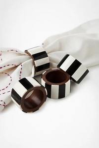 <b>Resin</b> Link Chai Napkin <b>Ring</b> Designer Custom Color Tissue Paper Holder Chain <b>Rings</b> for Party Table Decoration - Product Image 2