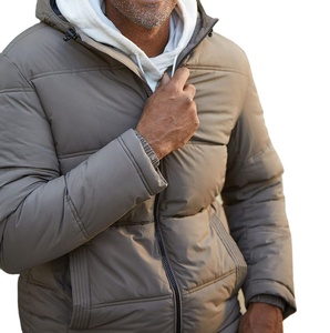Veste d'hiver matelassée pour homme, streetwear, personnalisée, OEM, gaufrée, imperméable, col montant, fermeture éclair, rembourrage 100% polyester, devant - Product Image 1