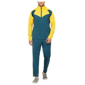 Survêtement avec tissu absorbant la sueur pour le survêtement de sport actif avec sweat à capuche minimaliste et pantalon slim - Product Image 2